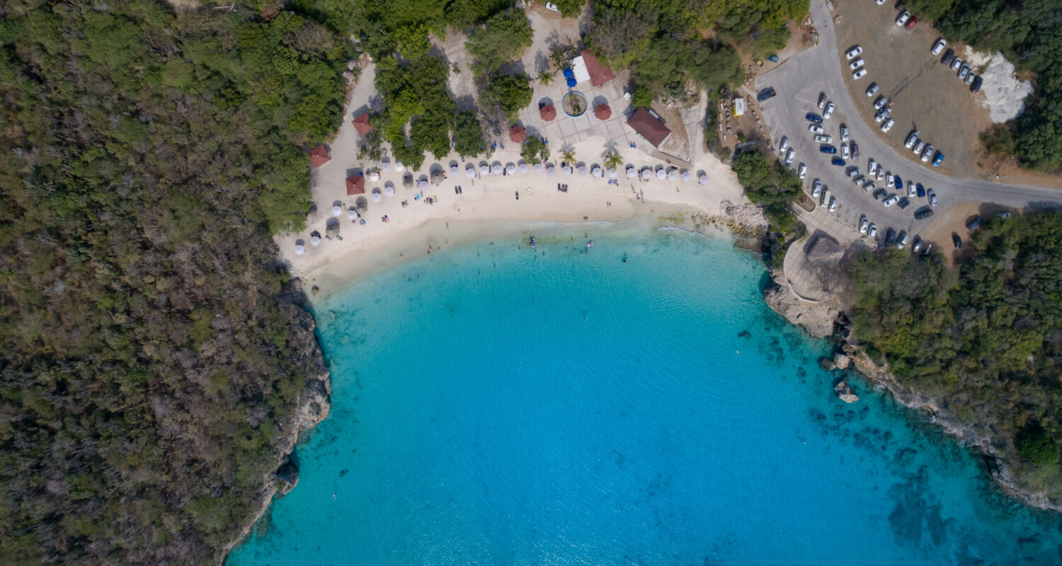 Grote Knip Kenepa Grandi beach