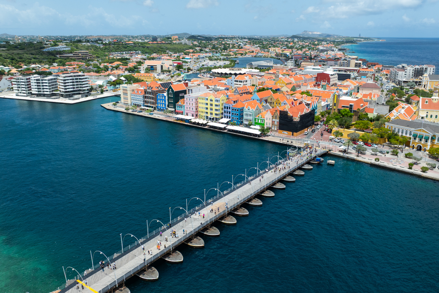 klein curacao couple